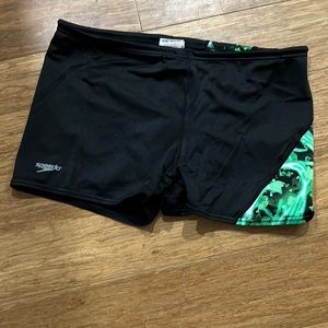 Used mens speedo suit 36 waist